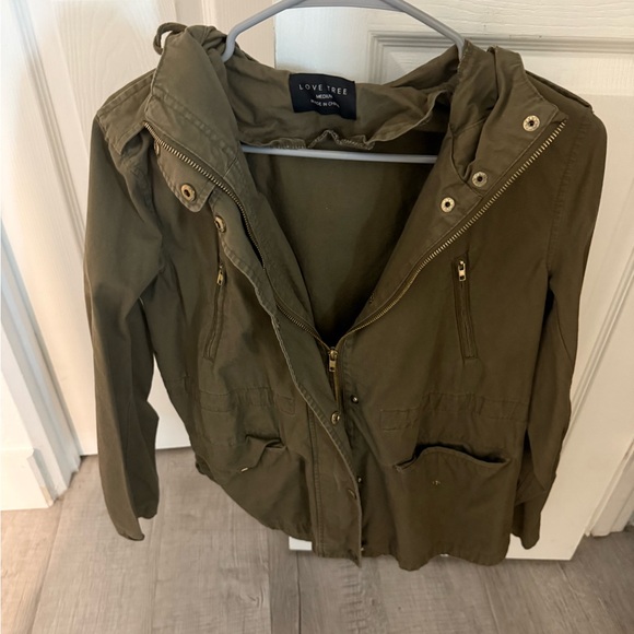 Love Tree Women's Utility Jacket in Olive - Picture 1 of 1